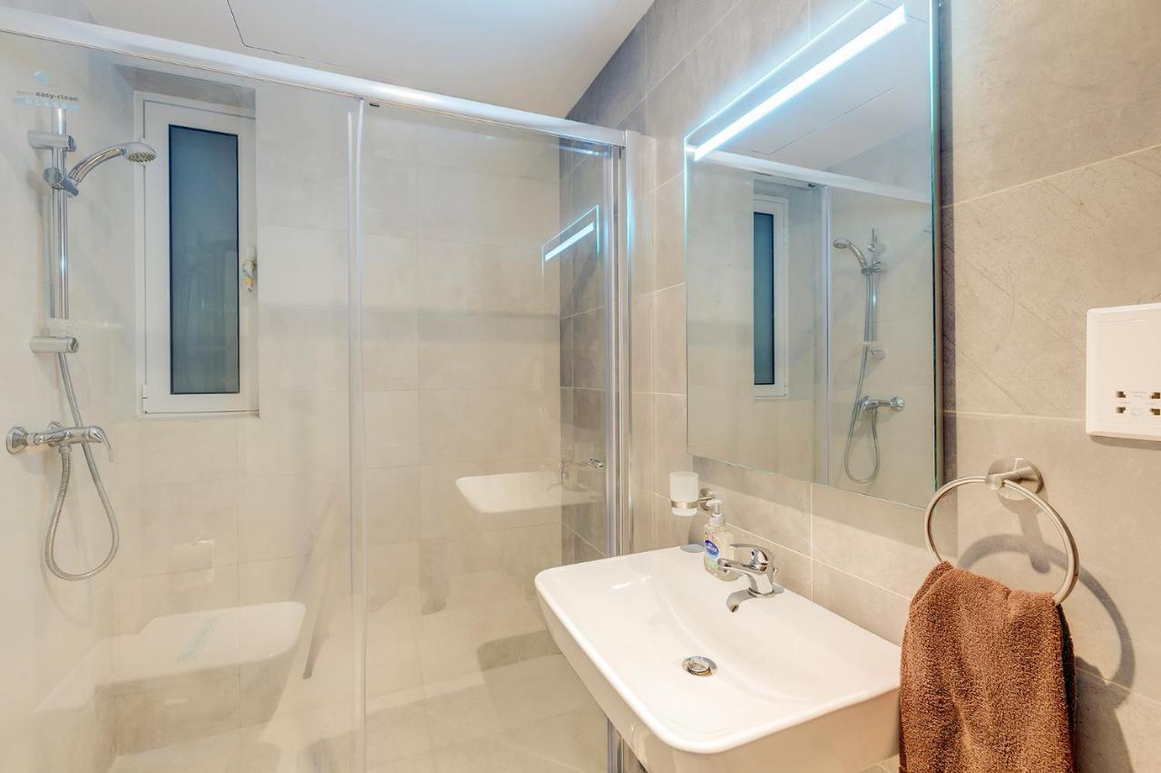 Luxe Apartment With Valletta And Harbour Views Сліма Екстер'єр фото