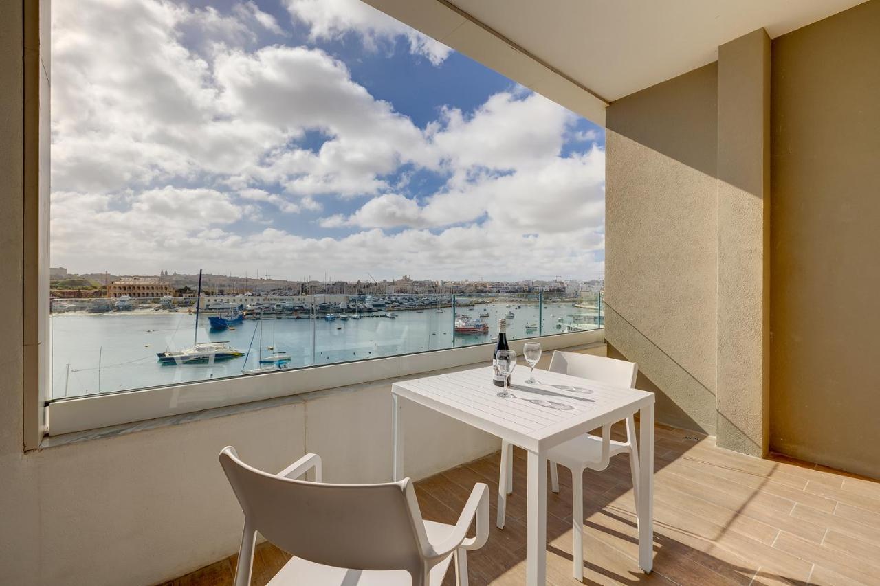Luxe Apartment With Valletta And Harbour Views Сліма Екстер'єр фото